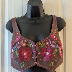 Chelsea & Violet Small Embroidered Floral Crop Top Boho Festival Wear